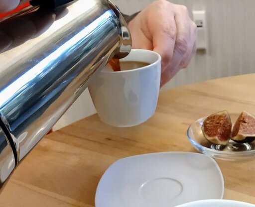 Kaffeekanne und Kaffeetasse